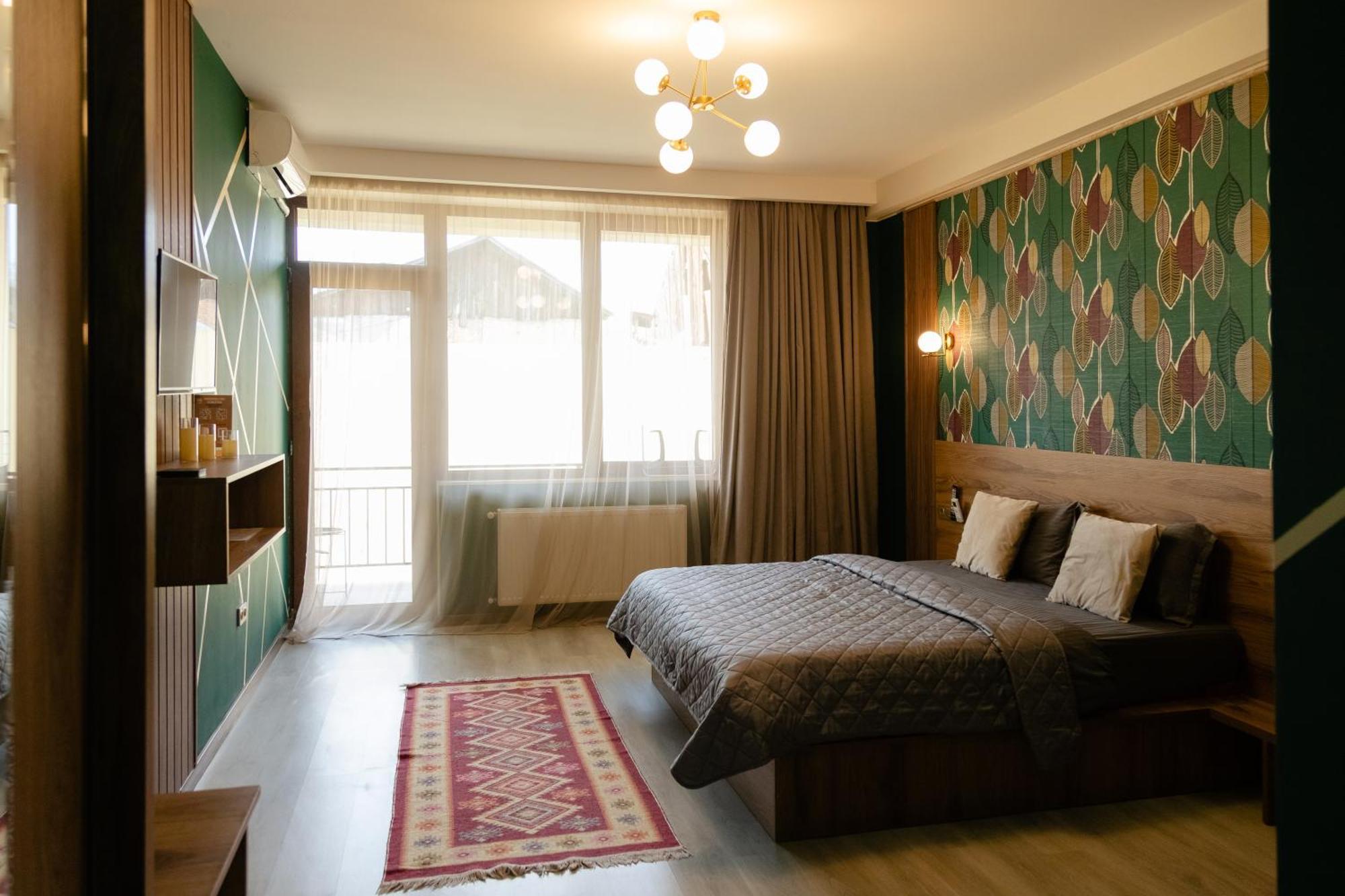 Hotel Graf T ティビリシ エクステリア 写真