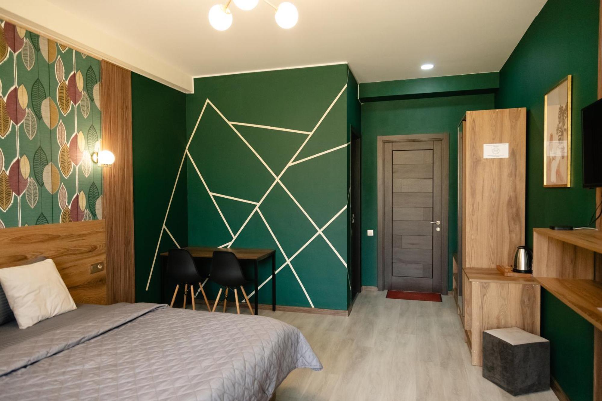 Hotel Graf T ティビリシ エクステリア 写真
